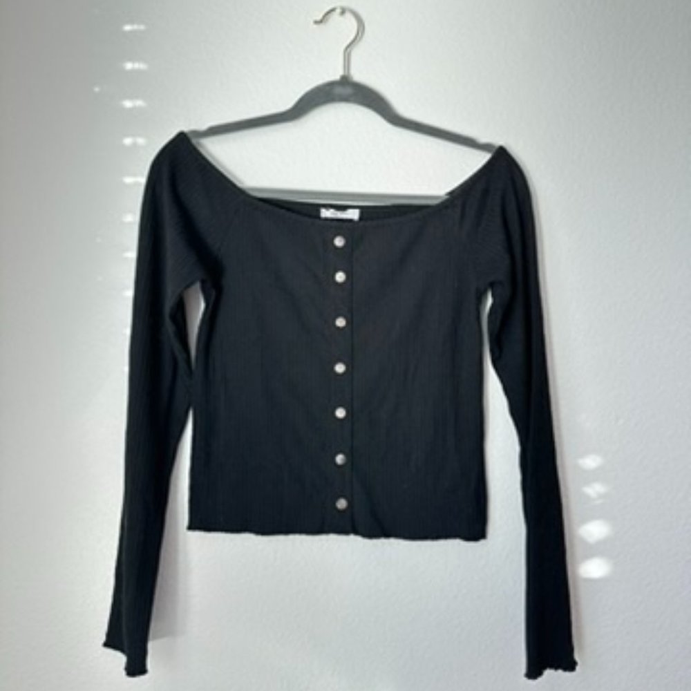 Black Off-Shoulder Long Sleeve